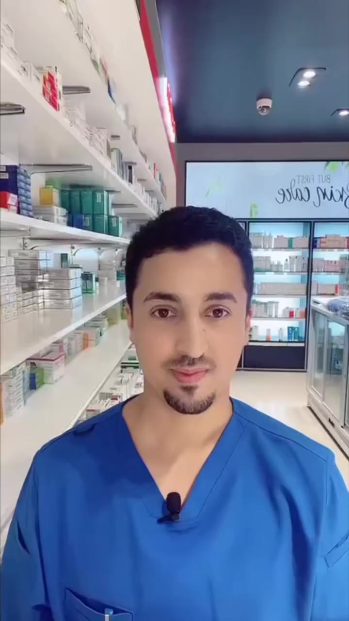 ديرما رول ☀️derma roller☀️

عباره ع اداة يدويه فيها مجموعه أبر صغيره 💉

⛑وضيفتها تحفز افراز الكولاجين وتزيد امتصاص   السيروم
⛑ومع الوقت تختفي الخطوط الرقيقه وتعطي نظاره للبشره👌

👈🏻👈🏻مميزاتها👇👇
-  علاج آثار حب الشباب والحفر🌿
-  المسامات الواسعة🌳
-  الهالات السوداء 🌷
-  التجاعيد والآثار التعبيريه☀️
-  خطوط التمدد البيضاء والحمراء🥀
-  وبهتان البشرة 🌸

👈🏻👈🏻طريقه الاستخدام 👇👇👇

- تعقيم الجهاز بالكحول قبل وبعد الاستعمال وهو جهاز شخصي لايجوز ان يستعمله اكثر من شخص واحد 👤

- يمرر الجهاز علي المكان في اتجاه راسي  وافقي بحركه سريعه  ويستمر لمده 10 دقايق من المتوقع خروج  قطرات من الدم وهو امر طبيعي 🌟

وتستخدم كذلك مع الكريمات والسيروم لتسهيل إمتصاص البشرة والاستفادة منه لاقصى درجه 👍.

  
 سعر :- 12 آلاف فقط 

لحجز الاستفسار تواصل @samafashion9


**إذا كنت صاحب هذا الإعلان وتريد حذفه لأي سبب، رجاءا أرسل رسالة إلى الدعم الفني**