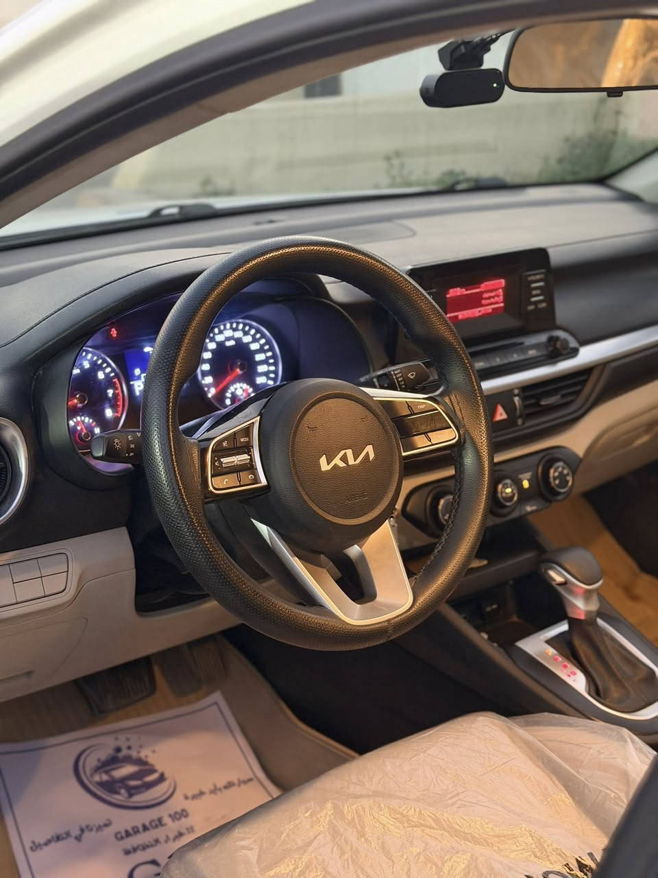 سيراتو 2024
السلام عليكم 
للبيع كيا سيراتو خليجي 2024 
 محرك 2000cc 
رقم بابل ماشية 28 الف 
سعر 179 وبيها مجال قليل
العنوان :حله
  
 ***********
