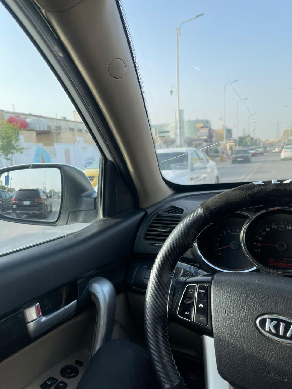 كيه سورنتو موديل ٢٠١٢وارد خليجي ٦ سلندر 
٧ راكب 
مواصفات 
تحكم ستيرن 
اشاير بلمرايه 
مشروع وطني تحويل ثاني يوم  

السعر ١٤٠

***********
