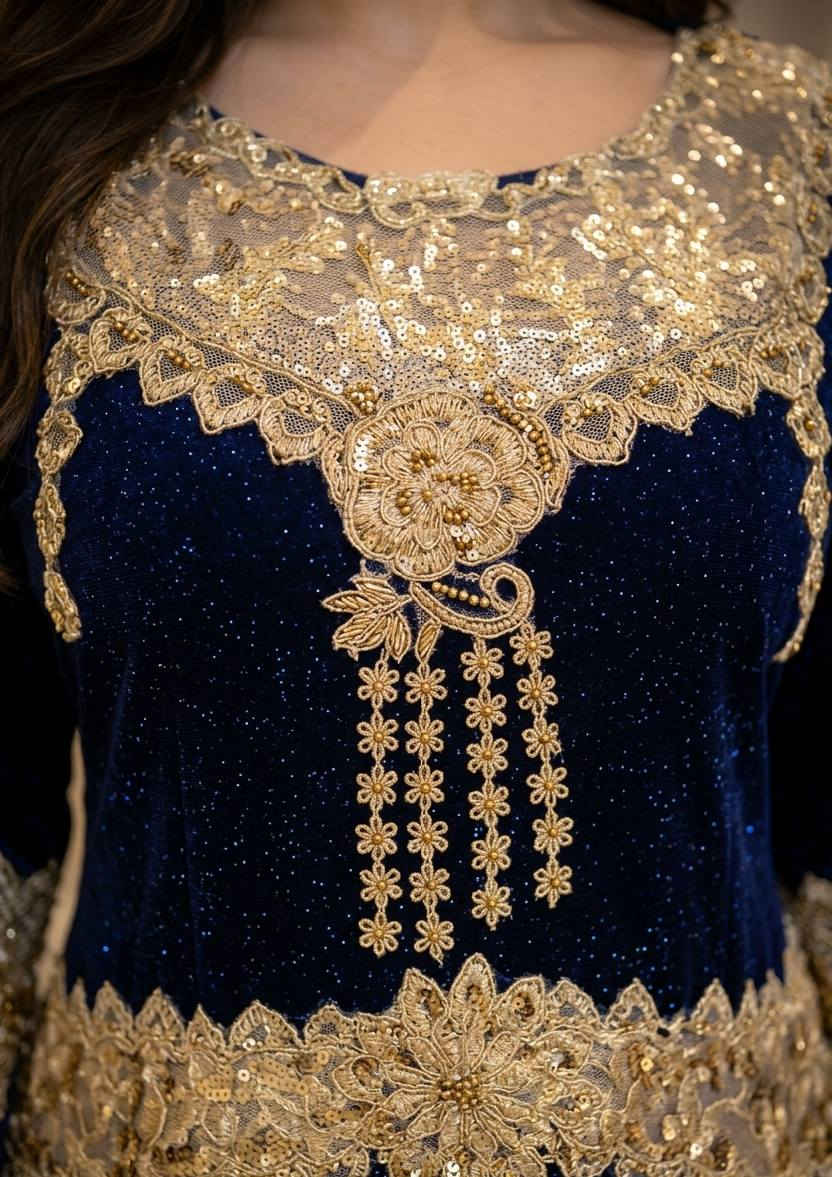 مرحبا بنات مخور مخمل ستراس القماس ومشغول .يجنن راقي بشكل قياس من اكس لارج اكسين يلبس ينطي القماش وراقي جدا .للبيع جدد ممستخدم ب ٢٥ الف فقط ..توصيل عندي الشراي يتفضل


**إذا كنت صاحب هذا الإعلان وتريد حذفه لأي سبب، رجاءا أرسل رسالة إلى الدعم الفني**