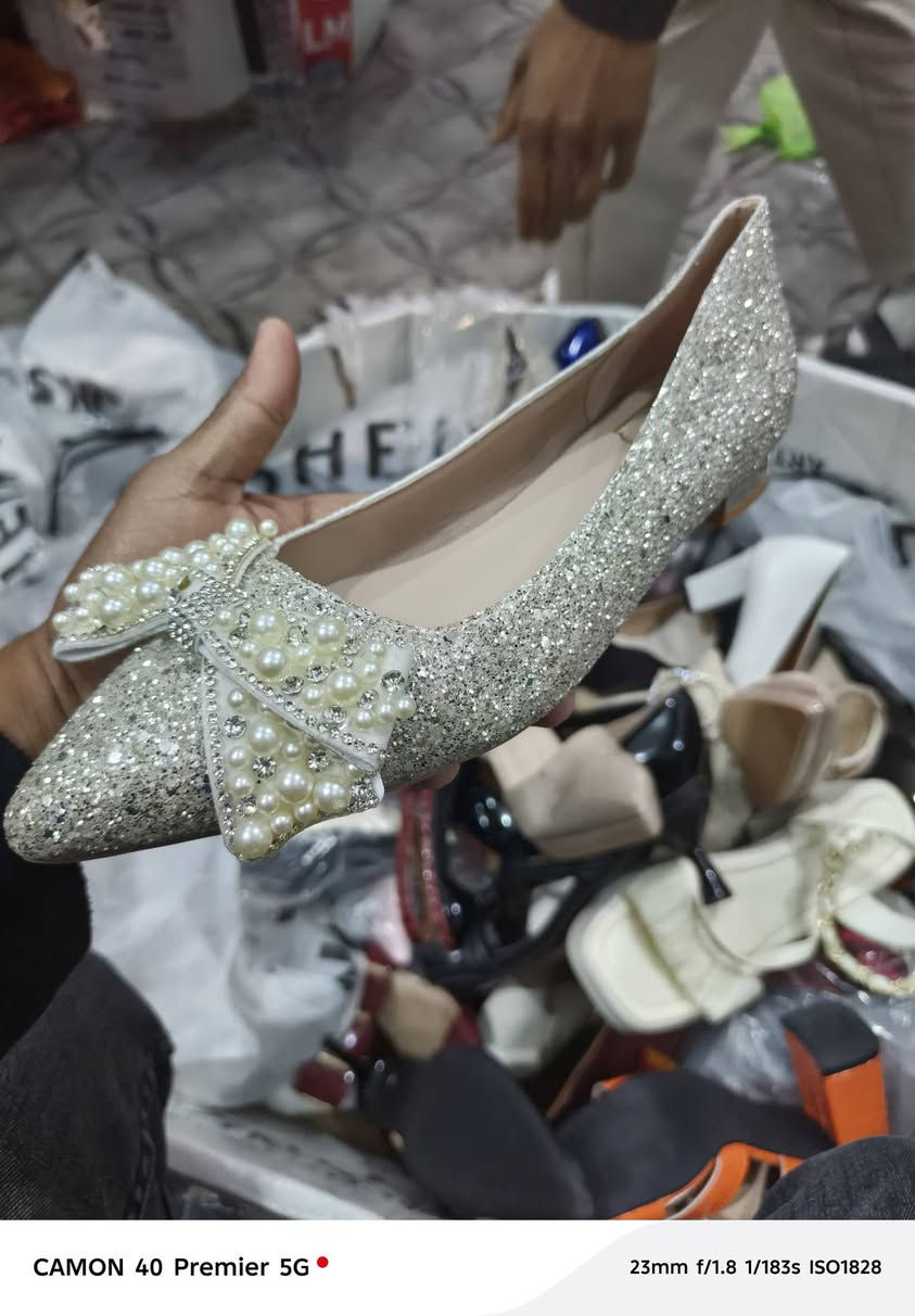 سلام عليكم👗👚👖 أحذية👡 نسايى باله جديد محل علاء وحيد بل حمزة الغربي سواك لباله جديد يم دكتوره هدى يم صالون لمسات سيدات يم ماهر ابو لفرفوري محل علاء وحيد مفتحين طيلت شهر رمضان 12بليل***********
