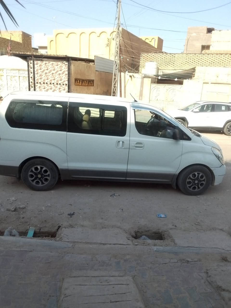 سلام عليكم ستاركس موديل 12جاهزه رقم ذي قار خطه شطره كربلاء مكان شطره ***********
