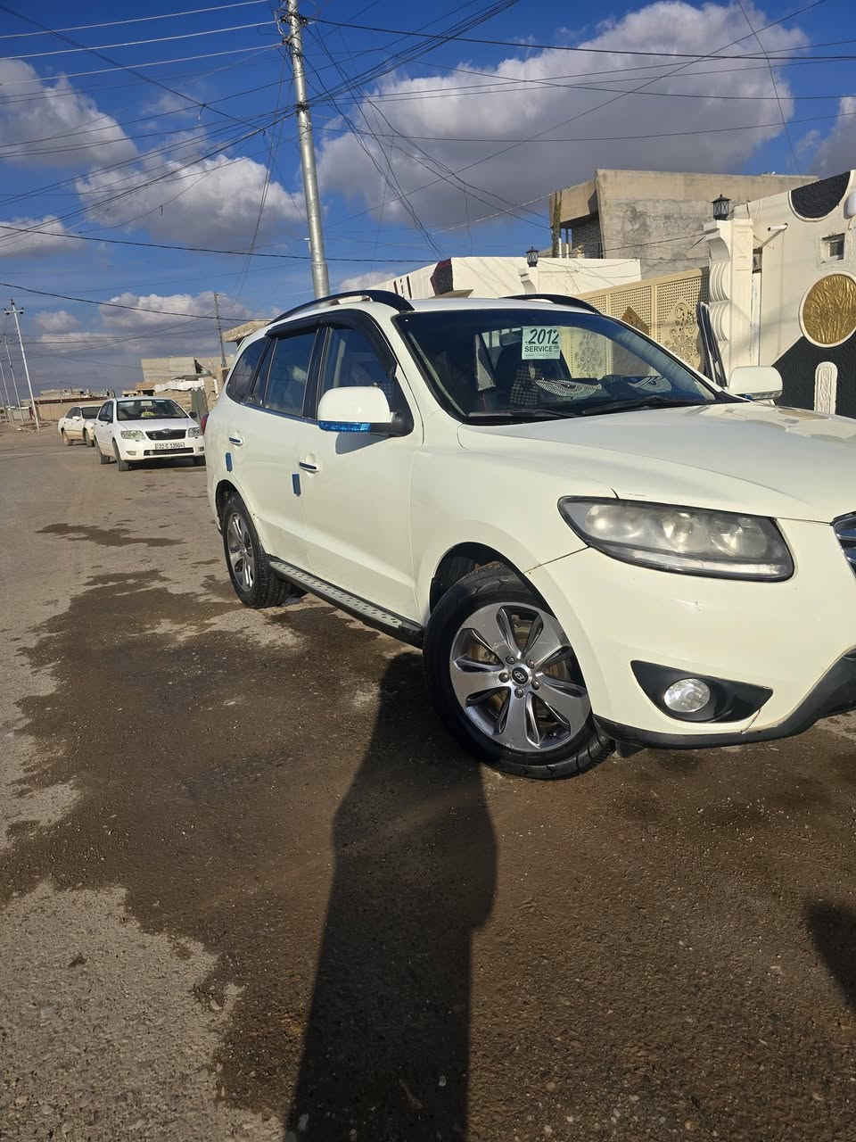 سنتافي 2010 محدثة 2012 بالكامل.
المحرك والكير بحالة ممتازة.
السيارة محرك 6 سلندر، المرغوب 3500.
بصمة تشغيل، فول الفول 1 على 1.
السيارة مصبوغة حزام، وتم تبديل سقفها.
تريد تحويل أو وكالة سنوية حتى عام 2027.
الدشبول شاشة، الكهربائيات كاملة.
بصمة يد وبصمة تشغيل.
البيع مستعجل والله، ولن أعطيها بأقل من سعر قفلها وغير قابل للتفاوض إطلاقًا. ورجاءً بلا إحراج، السعر 100 ورقة.
 ناسبك السعر اتصل، وإذا لم يناسبك فلا تحرجني.
***********
