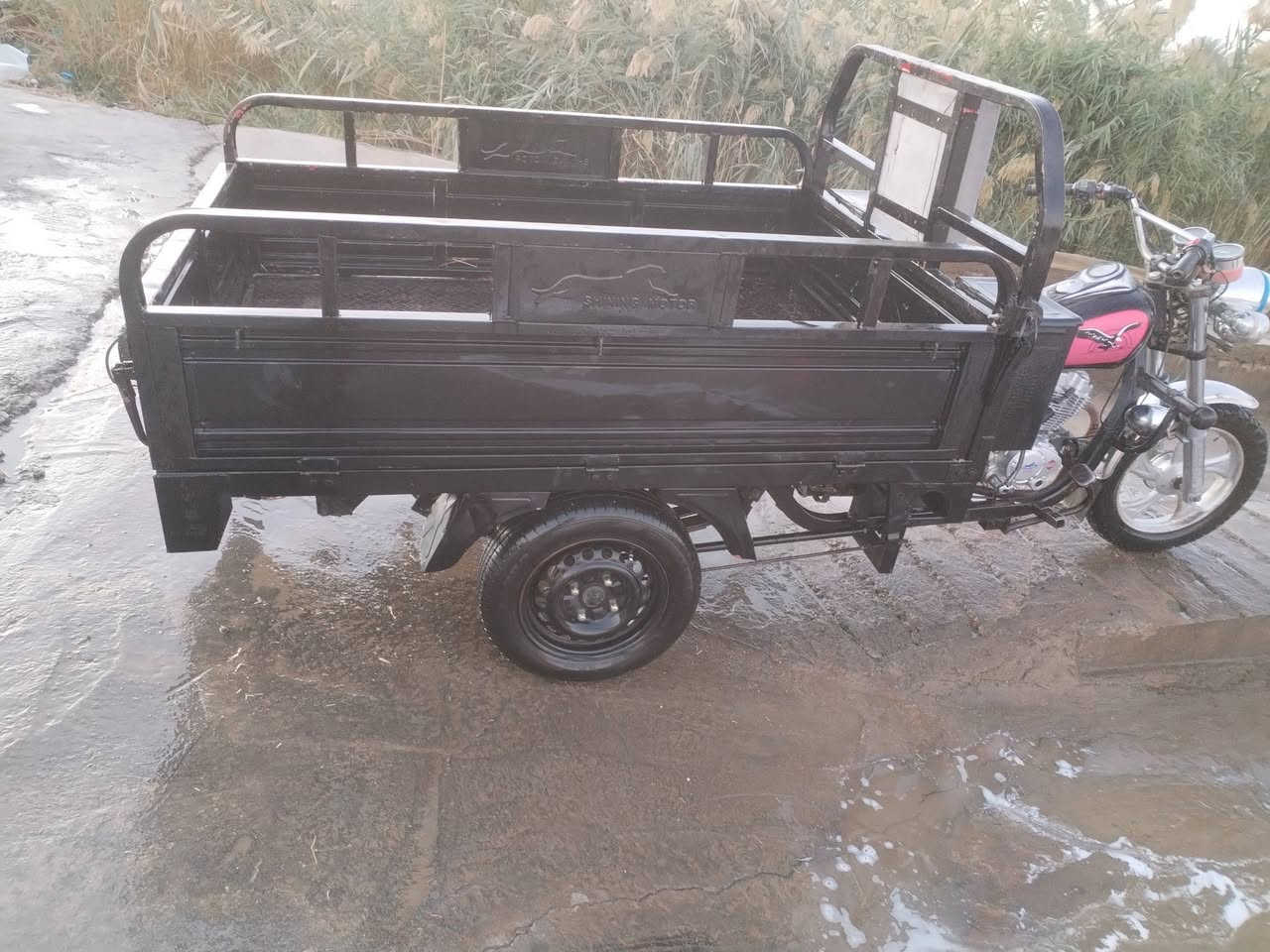 ستوته جمره رقم ابيض سنويه بأسمي بابل موديل ١٤ بيه محرك ٢٥ ما مفتوح ستوته نضيفه أو جاهزه. كهرباءيات شغاله سنويه ***********  سعر 1600 أو بيه مجال
