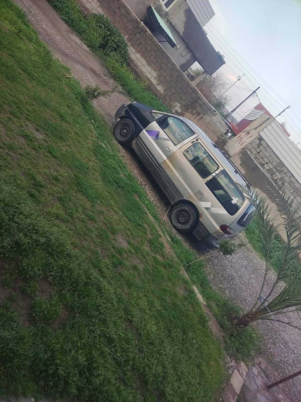 السلام عليكم ورحمة الله تتواجد كيا 11راكب للجرة السفرات والمناسبات  للحجز والاستفسار التواصل على الرقم ***********
ادمن باب رزق ممكن توافق
