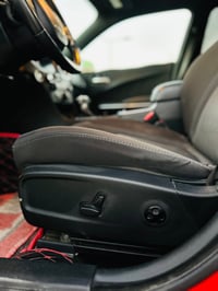 جارجر SXT 2018 لون احمر ناري وارد كندي مكفوله السياره عدى بارد مكدار ش...