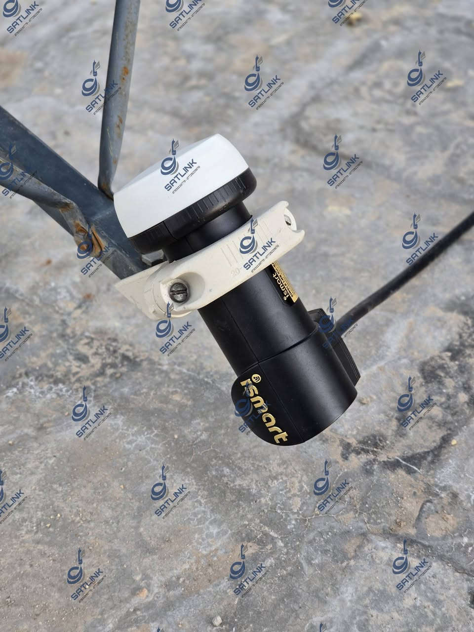 التقاط قمر هسبسات على صحن 80 سم فقط كامل القنوات باشارة ممتازة

التقاط اربع اقمار على صحن 140 كل من هوتبيرد ويوتلسات ونايلسات واموس

الاشارات بالصور

للتنصيب الاتصال داخل النجف 

***********
***********
