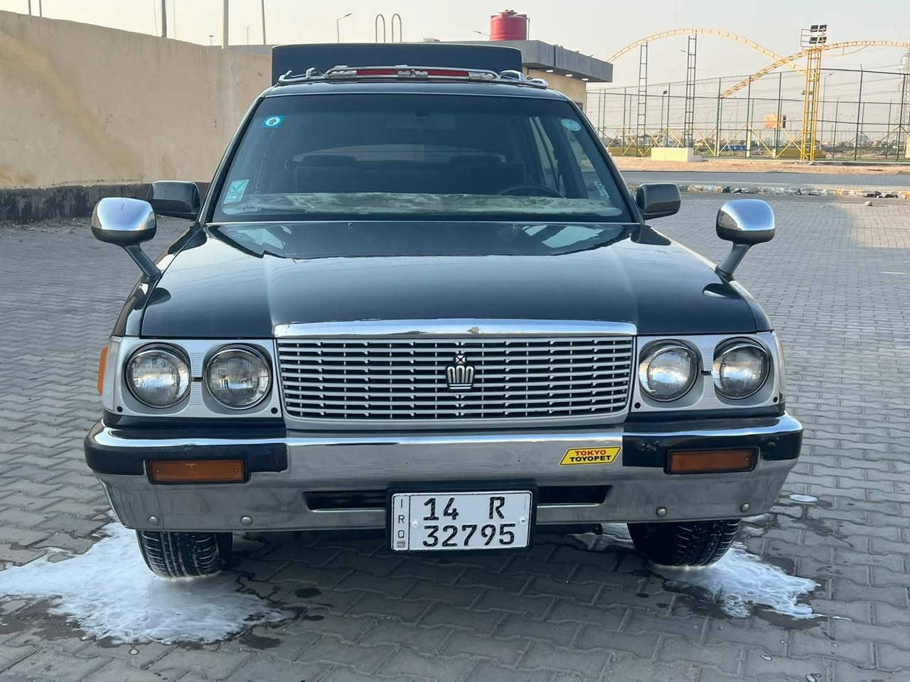 السلام عليكم
أرنب #كراون ديلوكس 
#موديل 2000
محرك وانجي ناعم 
#مكفول گص ونقل وحادث 
#تحويل مباشر #سنويه هزه جديده 
تبريد حداده كله كامله 
#المكان البصره 
#السعر 93
***********
بيع فقط  ما اراوس
