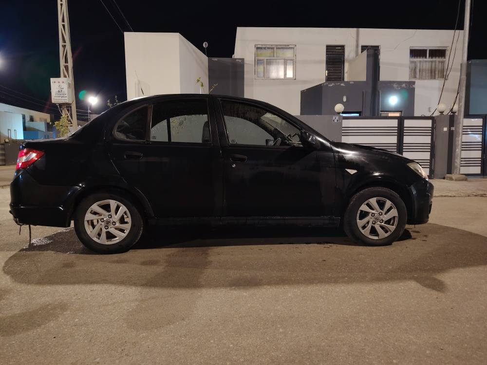 ساينا موديل ٢٠١٨ للبيع
المواصفات شاشة كامرة حساسات abs جام كهرباء مري كهرباء ٥ ويل كب بيها دوشمة جديدة (تدفئة شغالة تبريد بي تسريب غاز)   كير وكلج جدد شركة باتري جديد زوج تايرات جديد سيارة بيها ضربة بالدعامية الأمامية محركها نضيف ومسويلة ادامه لكن بيها نضوح وتبخير قليل 
للتواصل واتساب ***********
٤٦ وبيها مجال بسيط النجف, العراق
