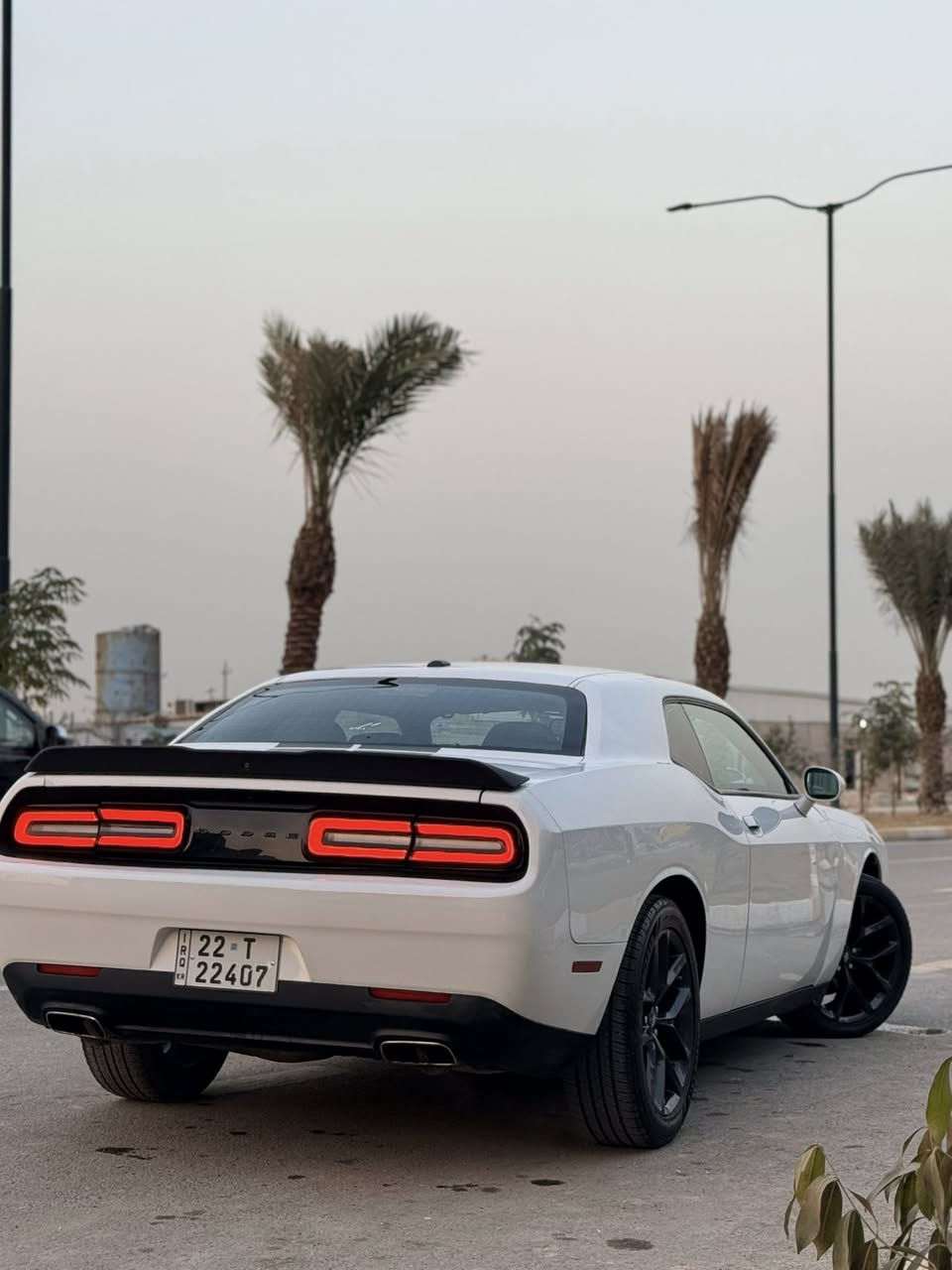 سلام عليكم
بيع او مراوس 
جالنجر ٢٠٢٣ SXT 
Last call 
مواصفاتها معروفة عادية
السيارة ٣ قطع صبغ 
جاملغ وبنيد امامي 
وجاملغ خلفي 
بدون دواخل لغد شاصي سليمات 
ايرباكات ضاربة 
رقم أربيل تحويل او وكالة 
بغداد حي الحسين 
***********
صور الحادث بالمنشور
