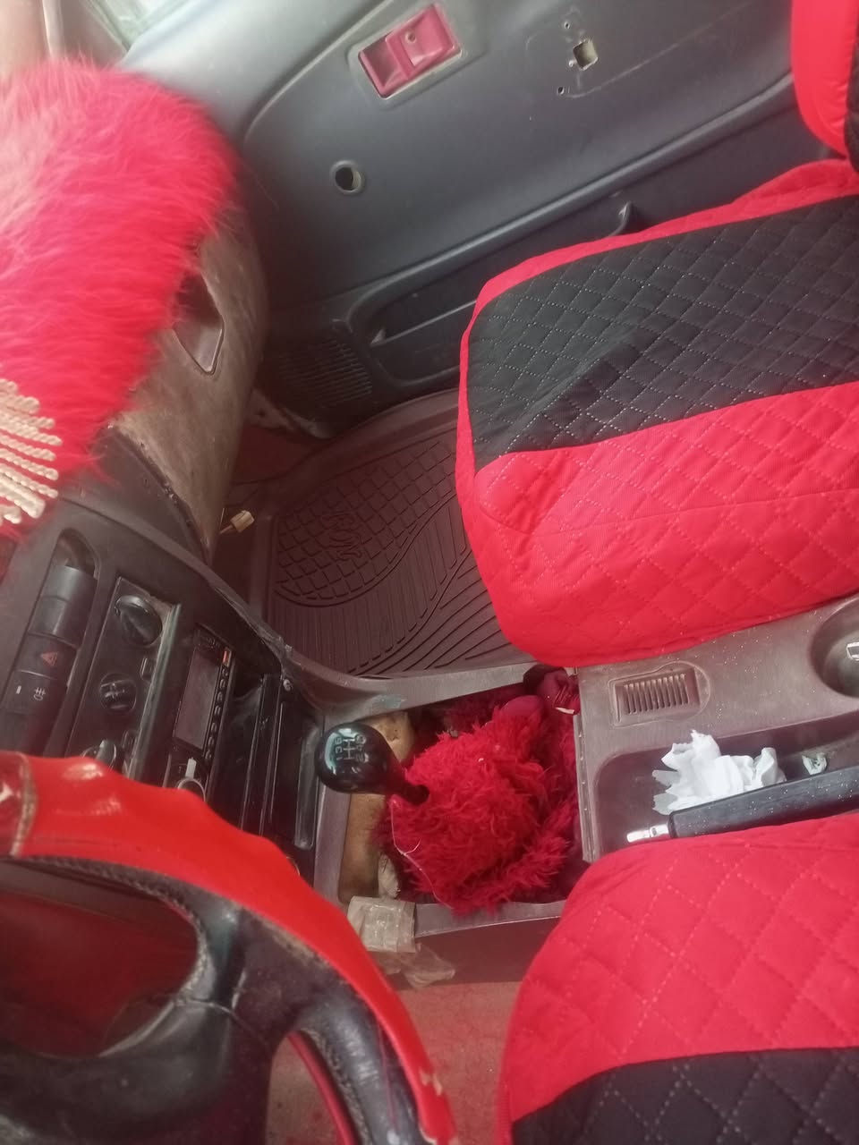 سياره دير للبيع 2007 جاهزة كير محرك اكسن حداديه اوراق كامله السعر 14بيه مجال قليل  ناصريه اتصل ***********
