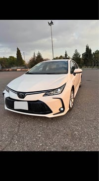 كورولا ٢٠٢٥ • ٩٠٠٠ كم • فول مواصفات