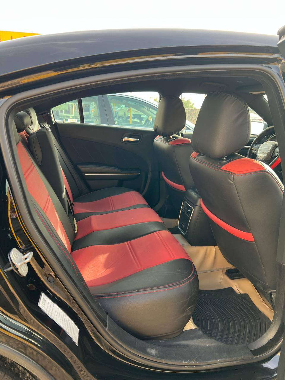 السلام عليكم. دوج جارجر مديل 22 اصل رقم بغداد حادث قبق جنطه بدون ارباك مواصفات sxt مكان سياره سماوه سعر 230 وبيها مجال بسيط.. مكلف بنشر خابر ع رقم ***********
