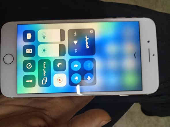 7 بلاص                                     ذاكرة 32                                  بطاريه 92                                   بصمه شغاله       السعر 100 وبي مجال                   نضافه فول           ***********
