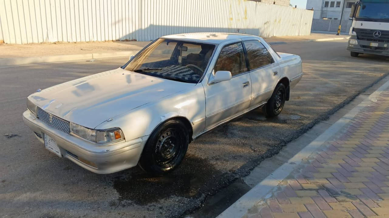 سلام عليكم كرسته كصيف موديل 93 رقم بصره مكينه وكير ونجي بلكارتون مكفوله من الكص والنقل وضربه القويه السعر 33وبيه مجال كهربائيات شقاله حداده حلوه مكاني بصره سفوان وانا مكلف بلنشر رقم الهاتف ***********
