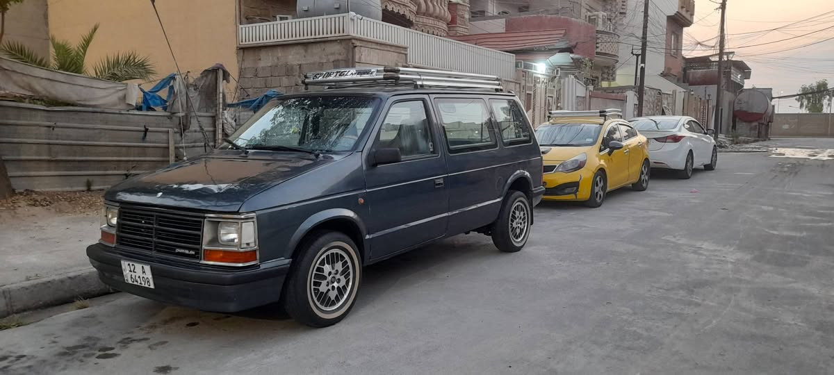 كلايسلر كرفان  موديل ٩٠ رقم نينوى محرك و كير شرط كابون بيها ابسمي اني الشرعي شرط الوكه و التحويل للاستفسار رقمي ***********
