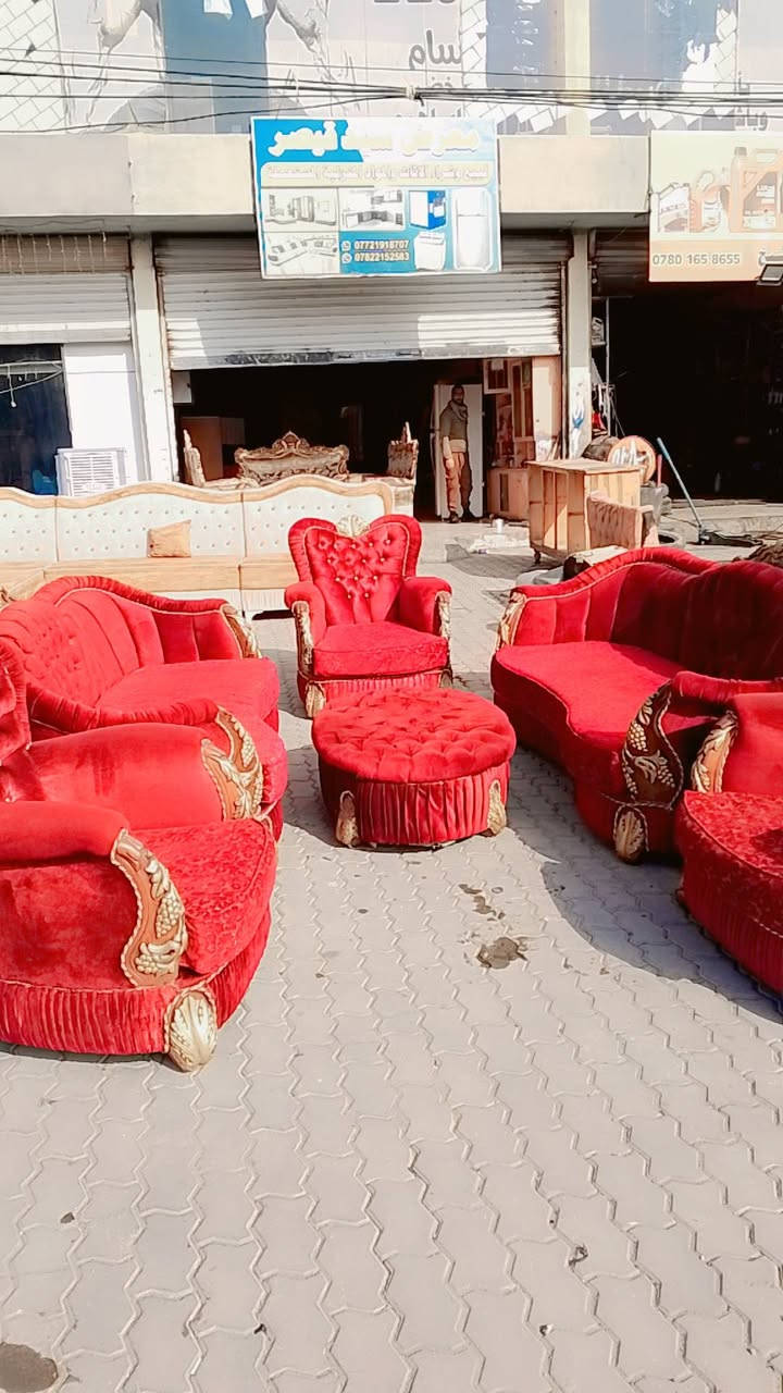 البيع السعر 300.....***********
