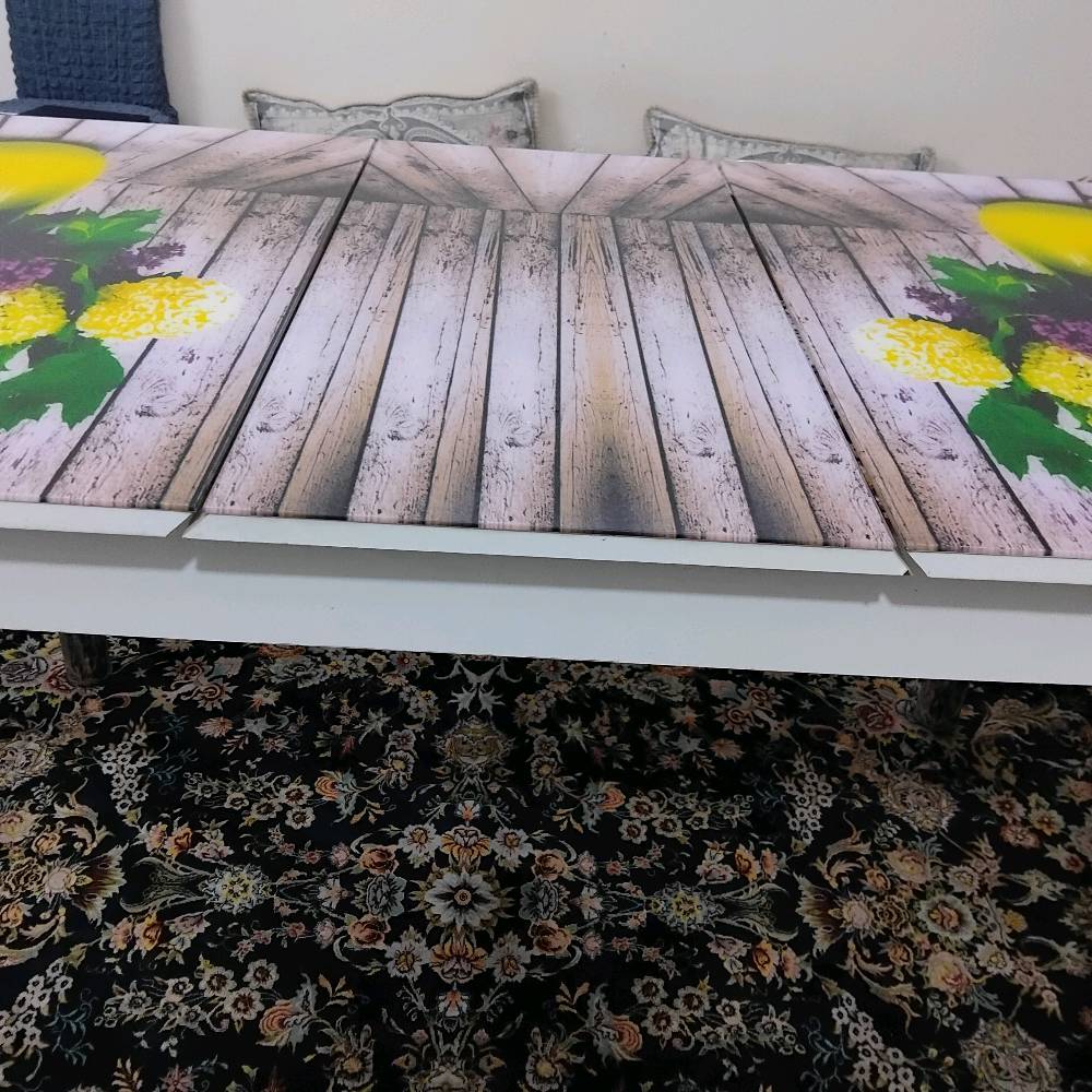 ميز طعام مستعمل فتره قليله يجي ٦كراسي ونوعيته سلايت يتكبر ويجي وياه تلبيستان واحده بالصوره والاخرا لونها بيجي مطعم بجوزي
السعر ١٥٠ الف وبي مجال
الموقع بغداد/للتواصل ***********.