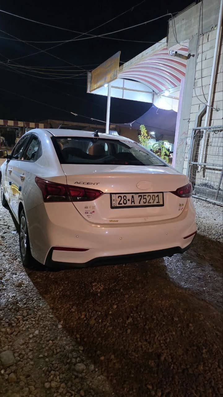 للبيع اكسنت موديل 2021 ✅

سعرها ادخل ع رابط https://t.me/carssofiraq/15554

السياره كير ومحرك كفاله  عامه  السياره وارد امريكي بيها ضربه من الدعاميه ومصلحه والدعاميه نفسها مال شركه  اما الباقي كفاله عامه السياره ماتصرف عليها فلس كامله مكمله تبريد وتدفئه شغال كهربائيات كلها شغاله زوج تايرات امامي حداديه مال شركه تخبل 🌹
 (محرك 1.6 دوش )          
( المواصفات) 
 
1   مثبت سرعه يفصل ويا البريك 
2   تحكم بالاناره الداخليه
3   كامره دواره ويا الستيرن 
4   مانع انزلاق
5  تحكمات ستيرن
6  شباك نيكع 
 اي استفسار خابر وادلل واني خادم
مكان بابل 
تلفون ***********
.
.
🚗اعرض سيارتك ع اقوى قناة تلكرام للبيع و شراء سيارات ادخل ع رابط 
👇👇
https://t.me/carssofiraq
