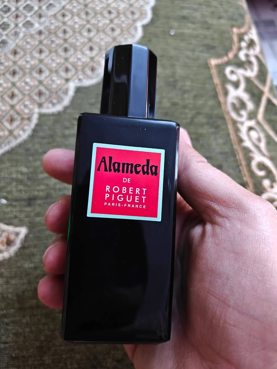عطر روبرت بيجال الميدا.. العطر الترا نيش للبيع بسعر 160 الاف وبي مجال بسيط مكاني الكاظميه لا يوجد توصيل


**إذا كنت صاحب هذا الإعلان وتريد حذفه لأي سبب، رجاءا أرسل رسالة إلى الدعم الفني**