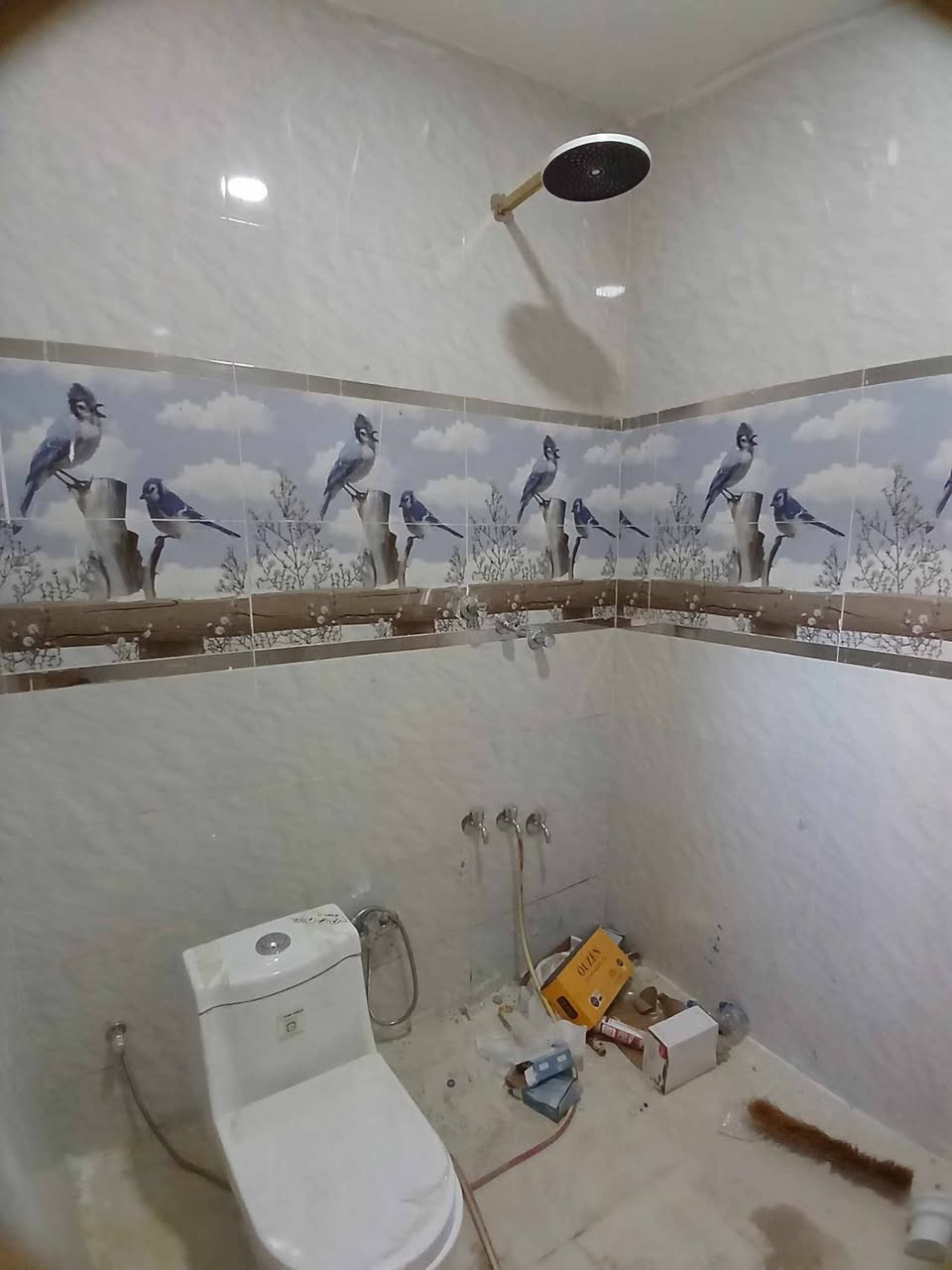 السلام عليكم للبيع بيت مساحه 50متر   واجهة 5 نزال 10  طابو زراعي سند ٢٥  بناء 2023مقاطعه ٢/٩ شارع صيدلية هالة وليد  منطقه كاملة مكمله شارع تبليط مجاري مي كهرباء 
الطابق الأرضي استقبال ومساحة درج ومطبخ وحمام داخلي وخارجي ومنور 
الطابق الاول غرفه وصاله وحمام كبير 
الطابق الثاني غرفه وبيتونه ومخزن وسطح 
للاستفسار ***********
ملاحظه صور قديمة يعني البيت كامل مكمل
