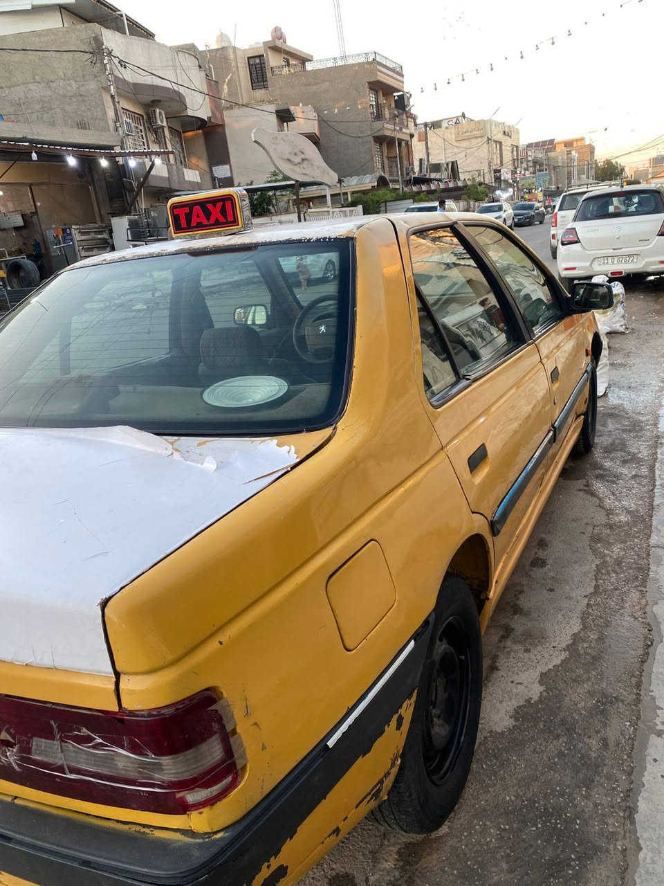 سلام عليكم بيجو 405  بدون راعي اتكفل سرقه عشائر كير محرك انظاف مابيه اي تبخير
سنويه بعده ما ساقطه كشره شوفت عينك شويه يرادله ترتيب تبريد شغال كهرباء شغاله صدره جديد 
غرفته حلوه السعر 14 بيه مجال مكاني بغداد 
الاسكان ‏‪***********‬‏
