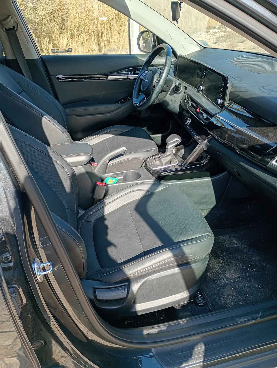 سيتلوز موديل 24 فول مواصفات وبدون ارباك بدون رقم مواصفات السيارة بصمه تشغيل عن بعد  مكينة 2000   المكان بابل قرب سيطرت الاثار حادث بسيط ربع البنيد صبغ ماشيه 10    ***********
