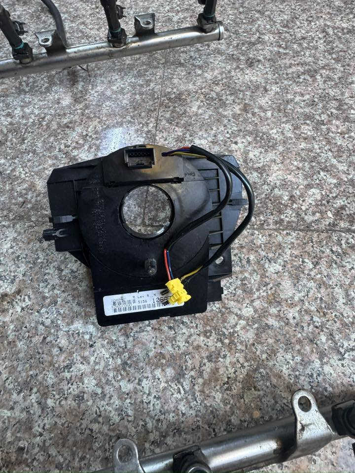 السلام  عليكم  عندي  غراض  جيب  للبيع
مسطرة  نوزلات  
  وشريط  استيرن 
اي استفسار هذا رقمي ***********
