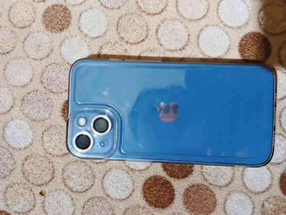 السلام عليكم أيفون "13 عادي شرط مامفتوح البطاريه 82 مثل ماموضح بالصوره مكاني الشرقاط العيثه السعر 400 ***********
