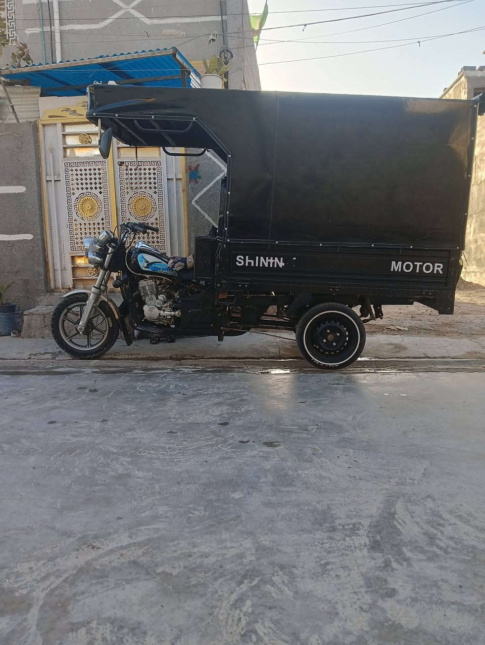سلام عليكم ستوتة للبيع موديل 2005 سعر مليونين 400 بيهة مجال حك جية ستوتة جاهزة من كلشي عنوان بغداد مدينت صدر حي طارق أوراق كاملة ستوتة سكنر توصل علا هاذاة رقم ***********
