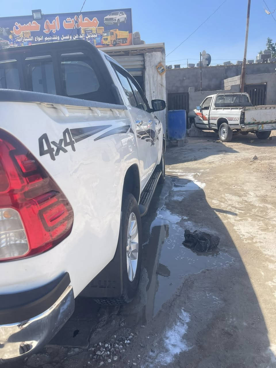 هايلوكس فور ويل2018اوتماتيك
مكفولة كويتيه اصل 

رقم بغداد الماني مشروع وطني تحويل ثاني يوم
تبريد قطعتين 
إشاير بالمري 
كير اوتوماتيك 
تحكم ستيرن جهتين
مانع انزلاق 
نظام ايكو 
حساسات خلفيه
مكاني البصره /الزبير
***********
