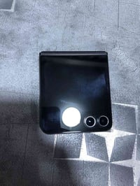 سامسونج فلب ٥ • ٥١٢ • ما مفتوح