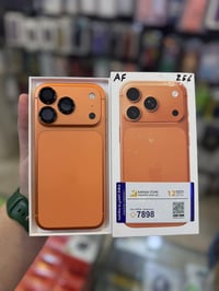 17 برو (الصغير)  ذاكرة 256 عربي شرق اوسط  (((جديد غير مستخدم ))) فقط م...