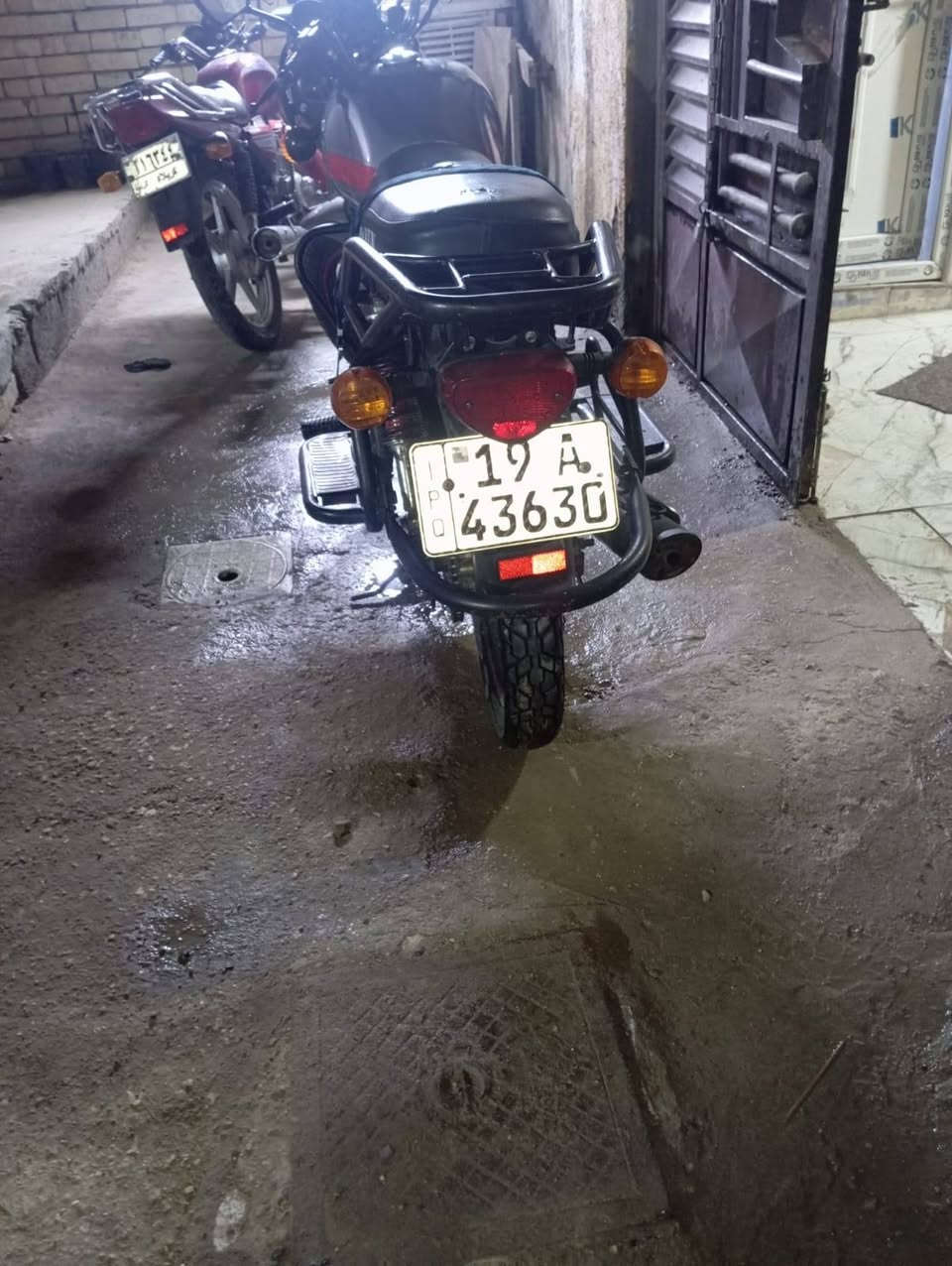 السلام عليكم دايوان نفخ للبيع موديل 22 نضيفه احله من الصور مكينته كلش نضيفه دهن امزويل ابدل سنويه ولوحات انكليزي تحويل مباشر سعرهه1900وبيهه مجال بسيط مكاني مقابل حي العباس
***********
