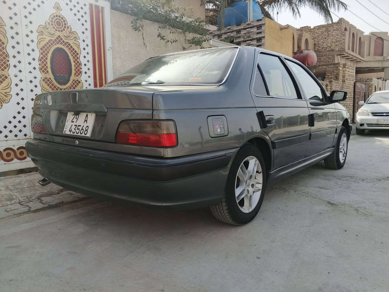 بيجو بارص موديل 2024السياره نضيفه وبلاديه استخدام بيت فقط مكاني كوت مركز المدينه***********
