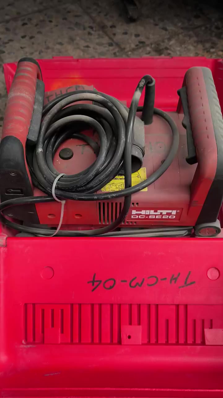 كوسره حفر حايط اصلي ماركة هلتي 200 الف كهرباء 220 فولت شرط الفحص


**إذا كنت صاحب هذا الإعلان وتريد حذفه لأي سبب، رجاءا أرسل رسالة إلى الدعم الفني**