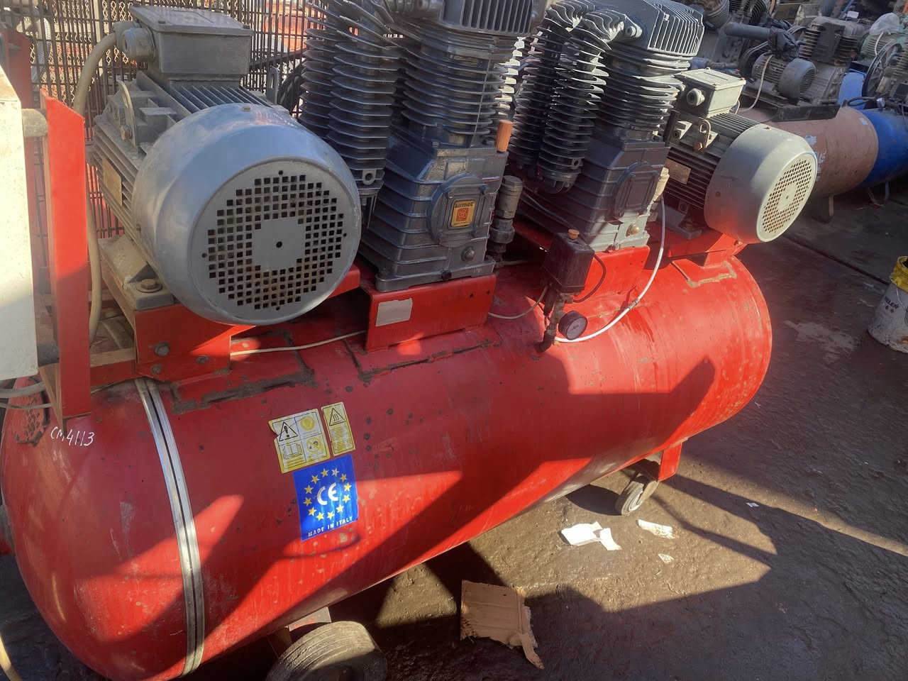 بغدادمحلات رائد ابو مصطفى باب شيخ ***********/***********
