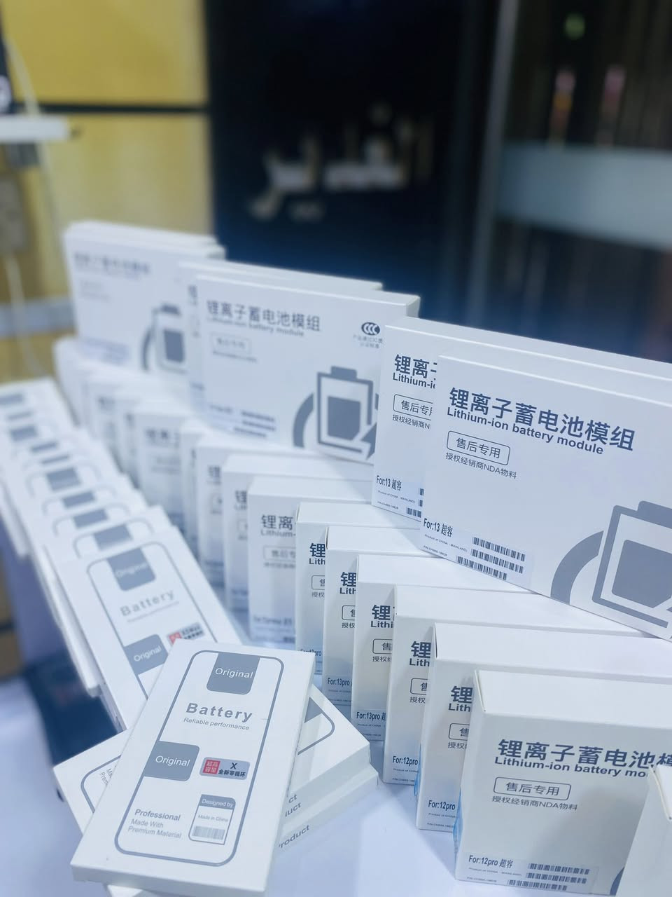 تتوفر مجموعة من البطاريات التكونين من شركة أبل جميع الأيفونات


**إذا كنت صاحب هذا الإعلان وتريد حذفه لأي سبب، رجاءا أرسل رسالة إلى الدعم الفني**