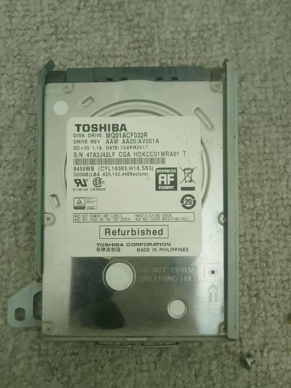 السلام عليكم بلي 3
معالج مضروب هارد ٣٢٠ شغال
تريد مع الهارد تريد بدون ادفع سعر


**إذا كنت صاحب هذا الإعلان وتريد حذفه لأي سبب، رجاءا أرسل رسالة إلى الدعم الفني**