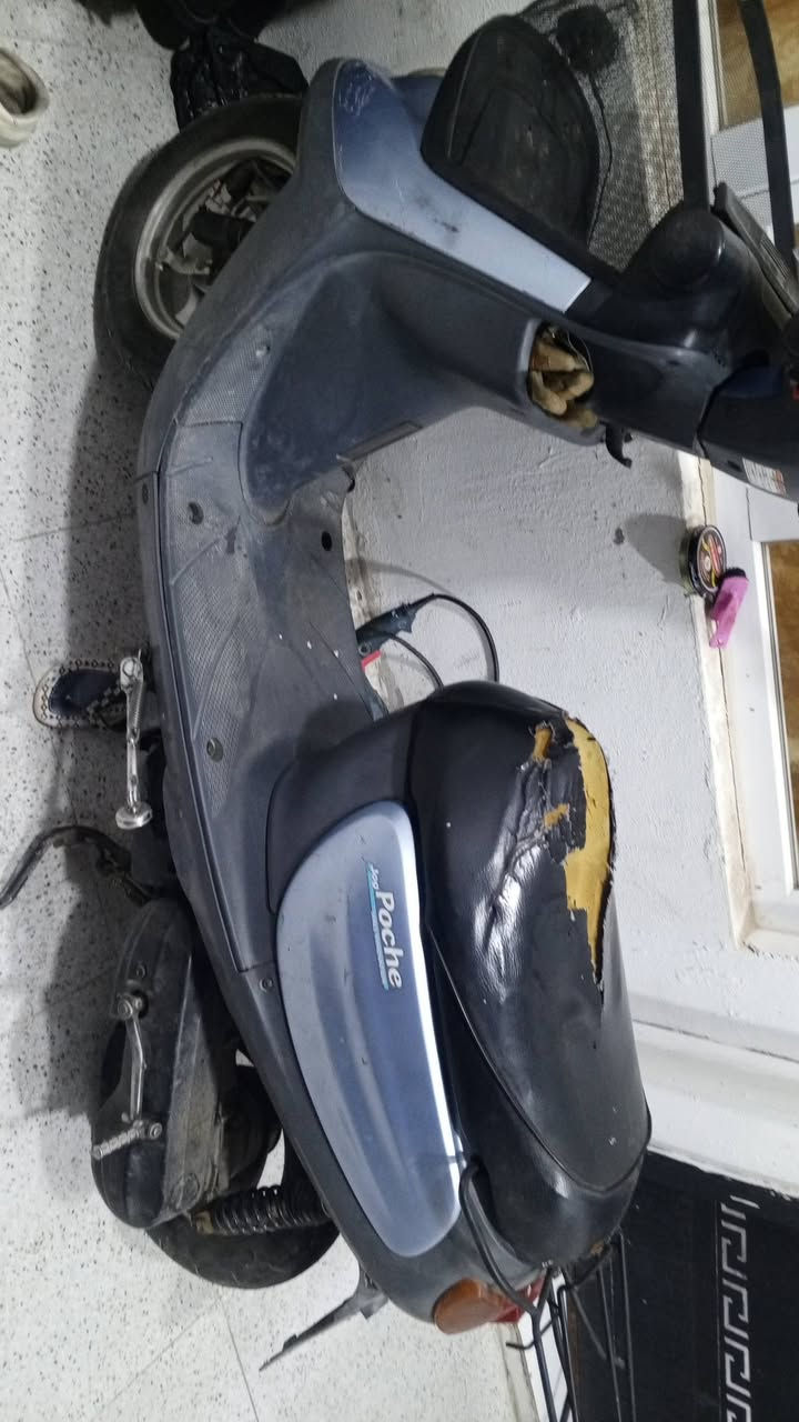 ماطور للبيع كلشي شغال مابي اي عيب كهربائيات شغال الي شراي يدخل خاص


**إذا كنت صاحب هذا الإعلان وتريد حذفه لأي سبب، رجاءا أرسل رسالة إلى الدعم الفني**