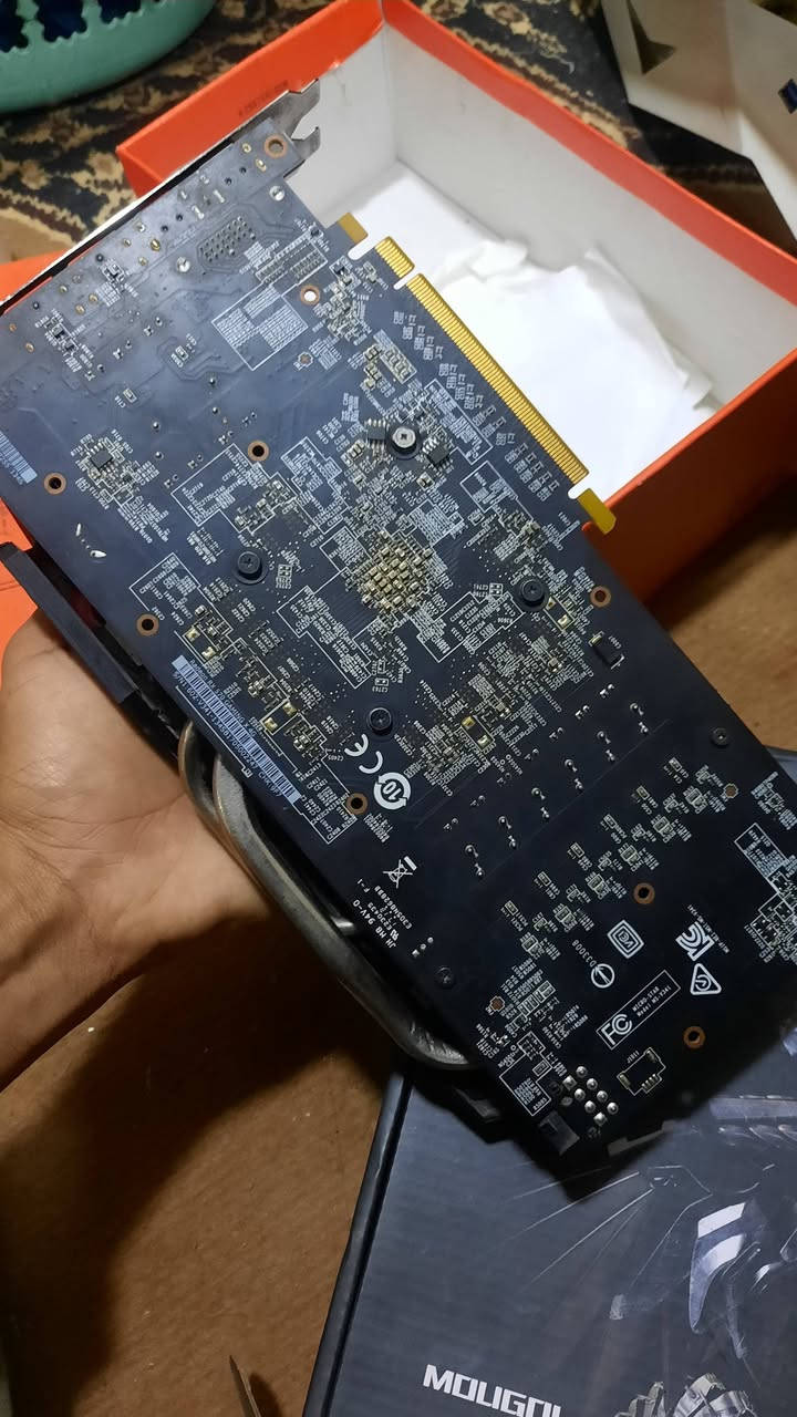 جاي اجمع بيها واحتاجيت فلوس اذا تريد توصيل دزلي مندوب توصيل ما عندي وكلهن مفحوصات وجاهزات 

الكارت rx 570 4gb 50 الف 

المذربورد x99 
 المعالج النادر intel xeon e5-2690 v3 
ثنينهن ب50 

الهاردات ثنينهن  30

الكيس 40

ونصيحتي الي يريد تجميعة اخذها وشد باور ورام وتونس 

 مكاني بغداد الشعب شارع الصحة اعتماد واتساب ***********
