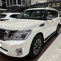 باترول بلاتينيوم • ٨ سلندر • ١٨٠ الف كم