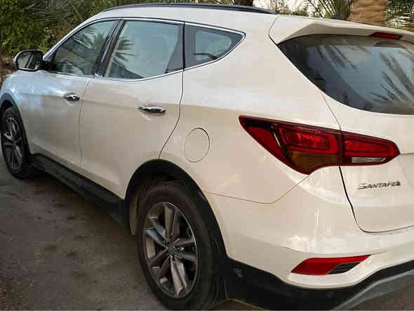 السلام عليكم
سنتافي 2018
خليجي مكفوله كفاله عامه
السياره فول مواصفاتvib
بصمه 
بنوراما
كراسي كهرباء اثنين
كراسي جلد تدفئه تبريد
جنطه كهرباء
سايد بريك بصمه
السياره نظيفه 
ماشية 157الف
المكان بغداد
رقم التلفون ***********
السعر 205$ بغداد
