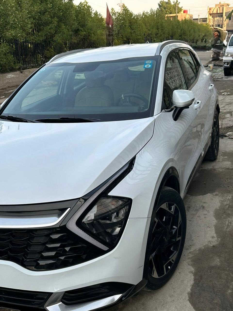 السلام عليكم سبورتج خليجي مديل ٢٣ رقم بغداد مكفولة ماشية ٢٣ المكان بغداد الشراي اتصال فقط ***********
