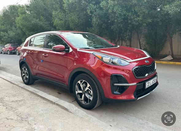 سلام عليكم 
سبورتج ٢٠٢٠  وارد امريكي  باسمي  لون ماروني جديدة جدااا ماشية ٧٨ الف مكفولة كفالة عامة بدون صبغ حادث صندوك فقط ومبدل نفس الون بدون ايرباك بدون دواخل السيارة مواصفات كشنات كهرباء مري شفط اشارة بالمري شاشة ويل كب كروم تخم تاير جديد رادارات امامي وجانبي وخلفي بجم لد السيارة جديدة جدا جدا مال بيت  ومناقصهة اي شي السعر ١٧٧ ورقة للسفسار ***********
