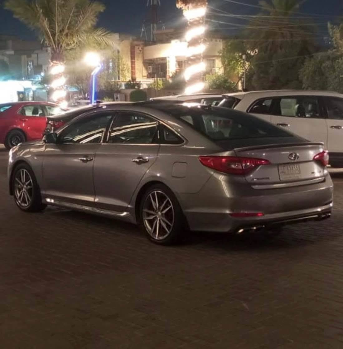 هونداي سوناتا فول مواصفات لمتد VIP
2015 السعر 88 ورقه قفل قفل 
فول مواصفات مكينة تيربو محرك كير مكفولات بيها مكانات صبغ ابيع حزام 
رقم بغداد تحويل مباشر مكاني العامريه 
*********** بغداد, العراق
