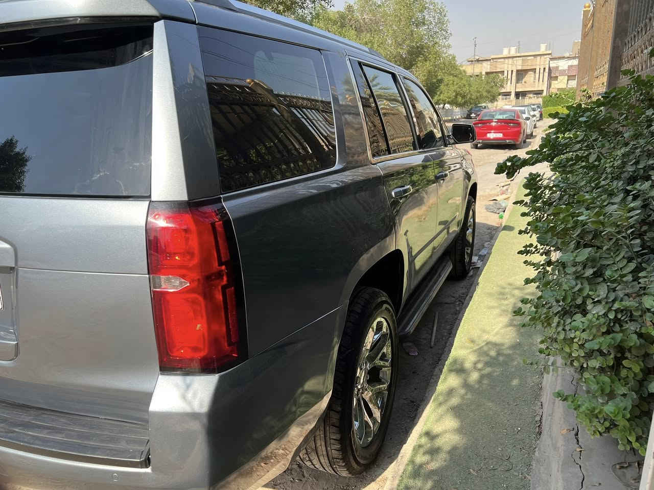 سلام عليكم تاهو ٢٠١٦ 
وارد أمريكي صبغ حزام 
رقم بغداد بسمي تحويل ثاني يوم 
كفاله كير مكينه
ماشيه ١٧٨ كيلو متر حقيقي
كل لاكهربائيات كامله 
فئه LT
السعر ٢٣٠$
مكان الساره بغداد المشتل 
غير متواجد عل فيس اتصال فقط ***********
