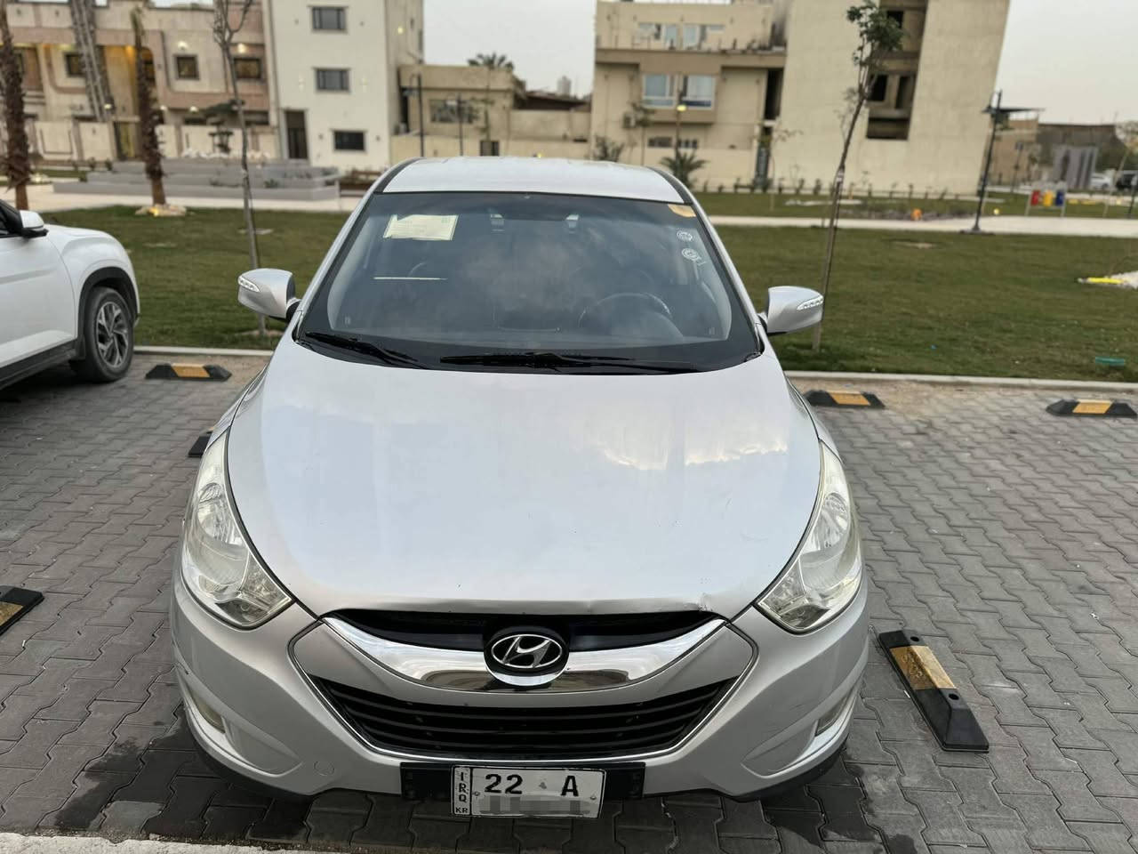 أدوات أدوات أدوات 
توكسان مديل 14. 
كص جنطه. كاز كاز متومه رقم وسنويه 
بيها حصه كاز بكل المحطات 
٣ قطع تبريد سياره
حداديه جديده 
سياره جاهزه كلش
السعر 55
العنوان بصره 
هـ***********
