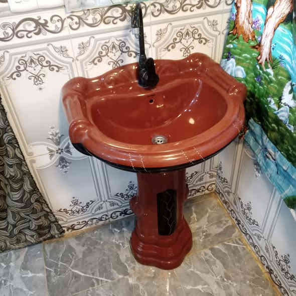 مغسله مستعمله للبيع سعره 55 وبيه مجال الاتصال على الرقم ***********
