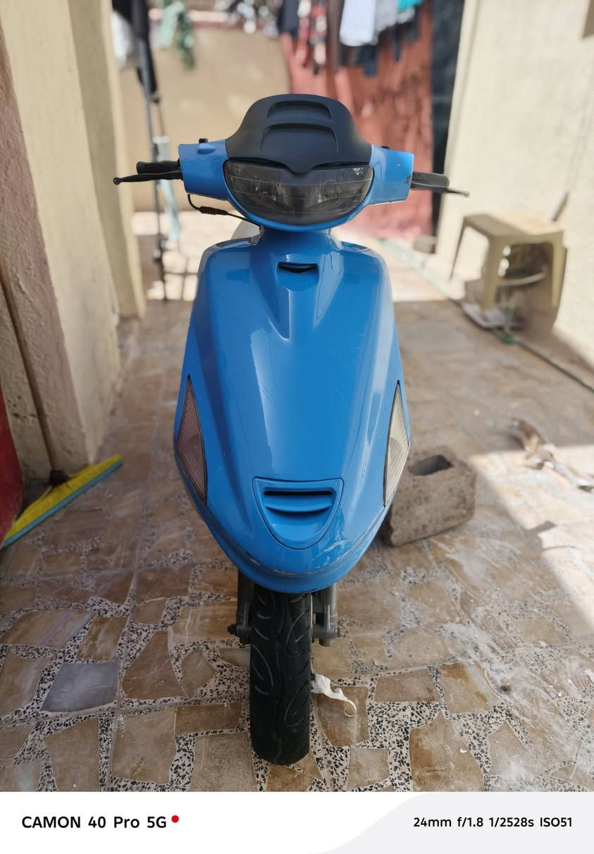 دراجه للبيع حاويه شرط انطيك مال وكيل قبل 4 اشهر نازله    مكينه ماتنسمع شرط تجي اشغلها كدامك ماتسمع صوت مكينه دراجه  كفاله من البرغي   مامفتوحه  مكاني نجف عسكري كبل *********** سعرها475 وبيها مجال بسيط كلش دراجه كلها بلاديه     بيها نقص فقط جك نص  ودكمه مال اشاير  دراجه كلها شغاله   من طول لطول نص نكره سلف بكل وقت
